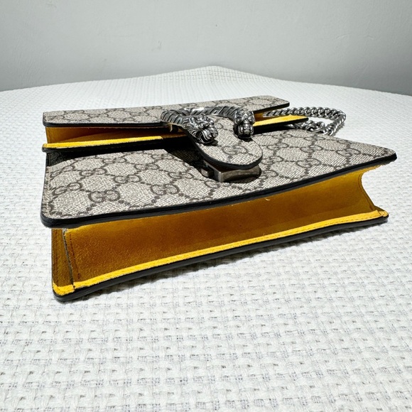 Gucci Bacchanalia series yellow small size new condition basically flawless - Picture 6 of 10